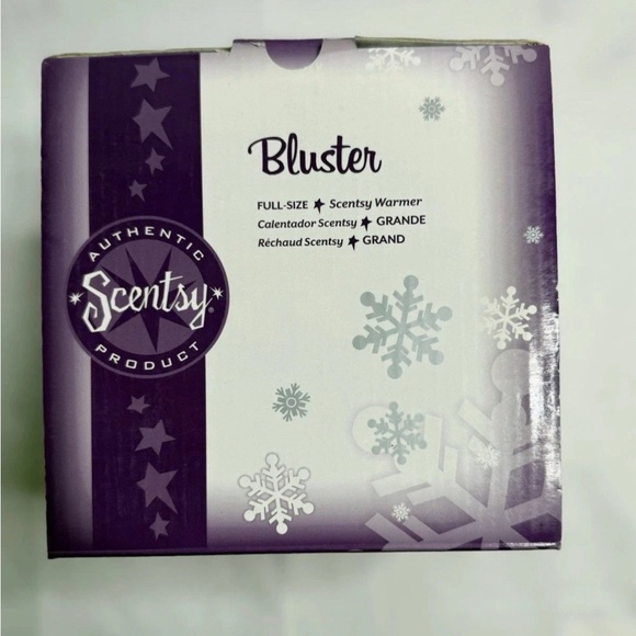 Scentsy Holiday Collection Bluster Snowman Full Size Wax Warmer Retired NEW - Picture 2 of 4